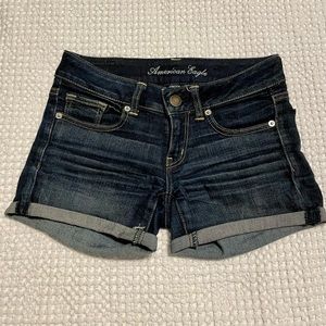 American Eagle size 2 Jean shorts